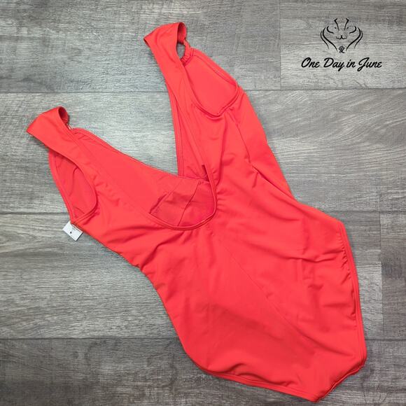 Carmen Marc Valvo Cross Front V Neck One Piece Size 6 - Picture 5 of 5